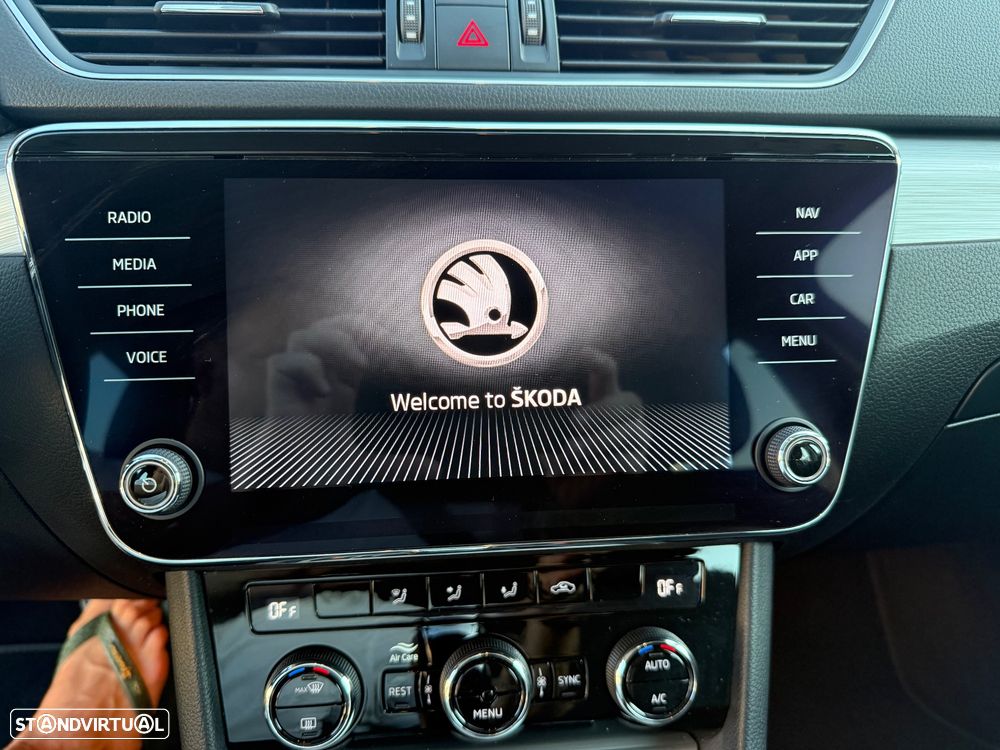 Skoda Superb Break - 23
