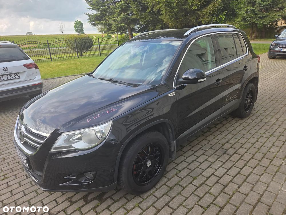 Volkswagen Tiguan - 12