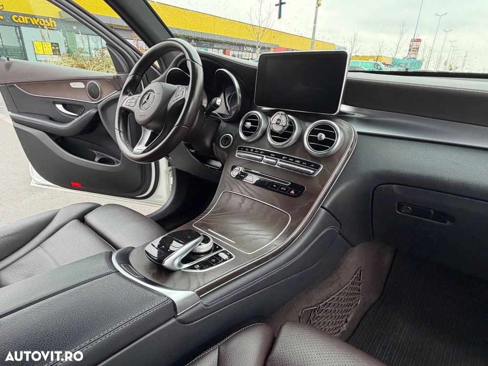 Mercedes-Benz GLC 220 d 4MATIC 9G-TRONIC - 18