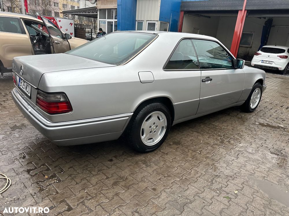 Mercedes-Benz W124 - 7