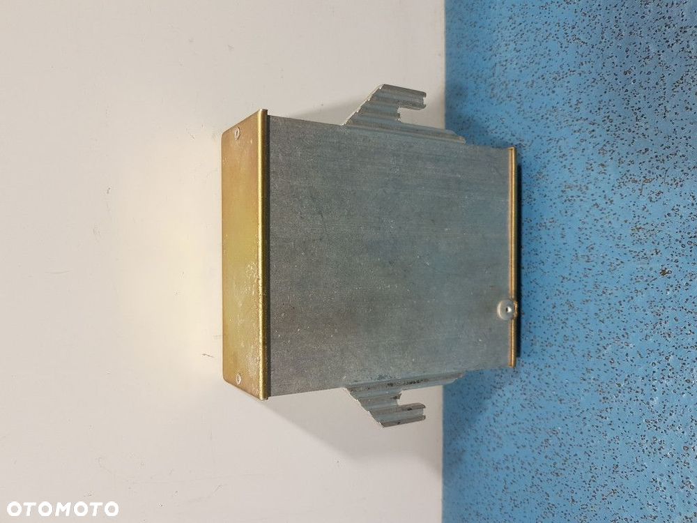 RENAULT ILIADE STEROWNIK ABS. 5010143932 - 2