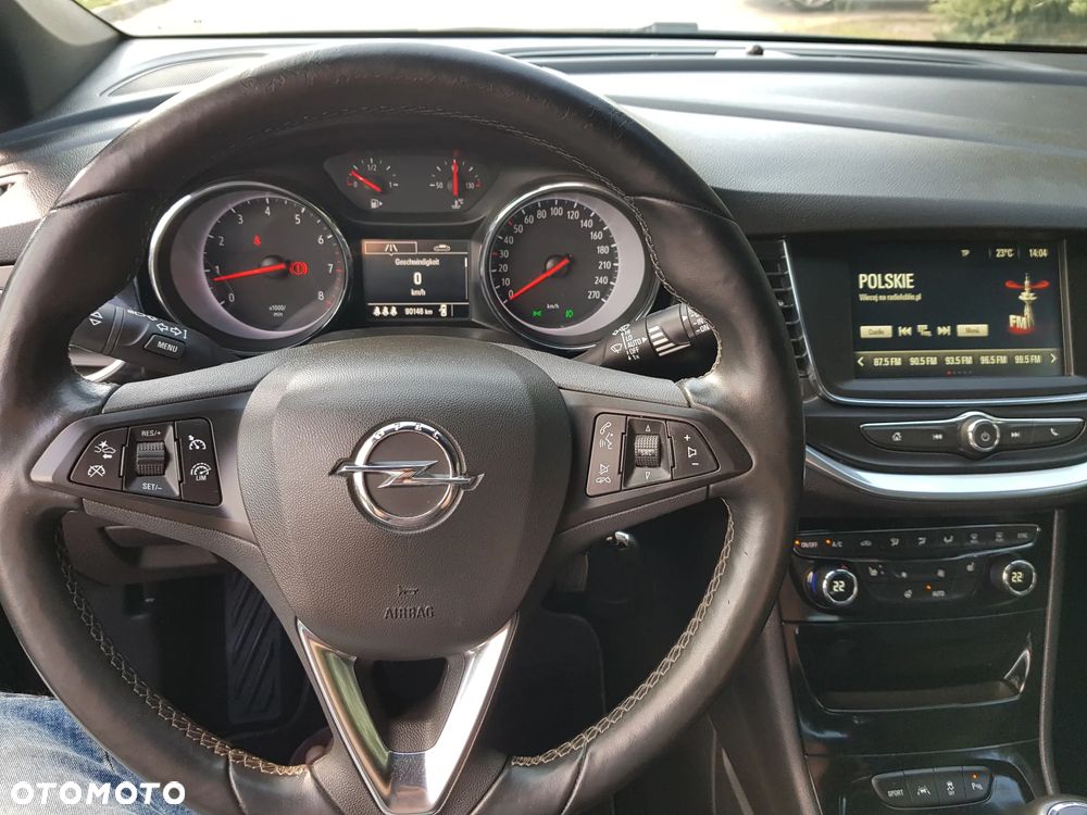Opel Astra 1.4 Turbo Edition - 29