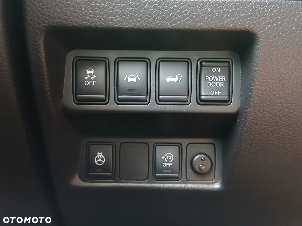 Nissan X-Trail 1.6 DCi Tekna 4WD - 11