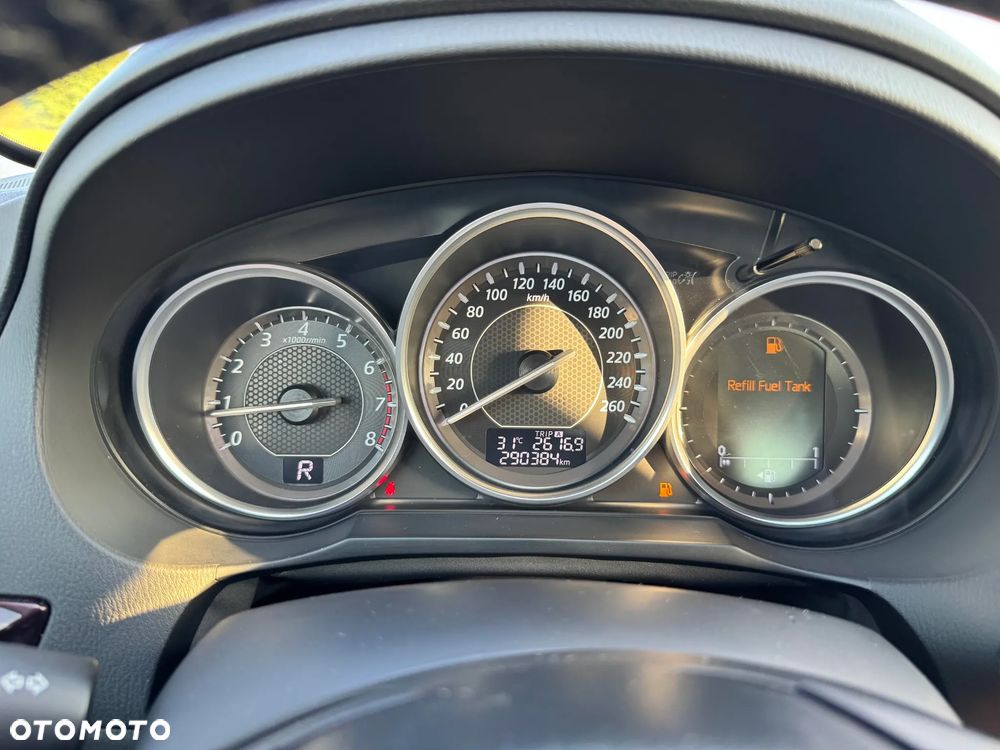 Mazda 6 - 8