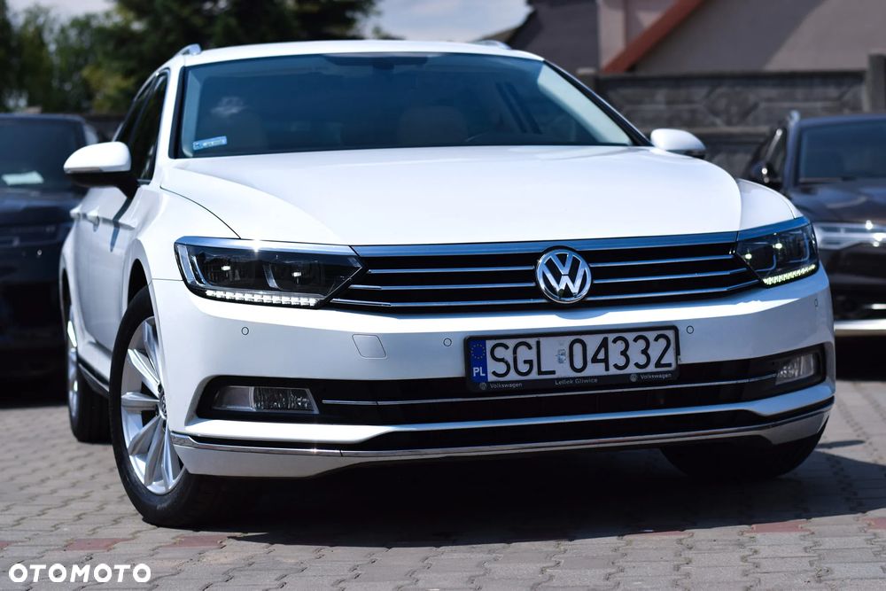 Volkswagen Passat Variant 2.0 TDI SCR DSG Highline - 41