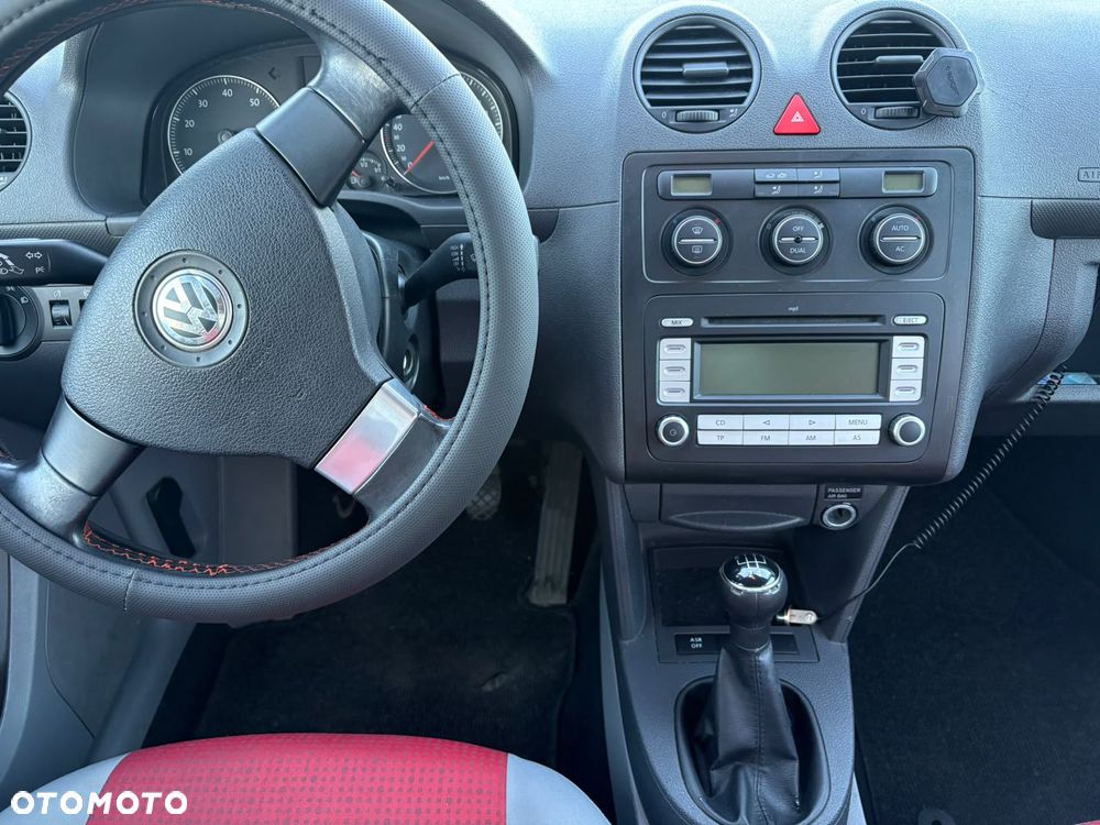Volkswagen Caddy - 8