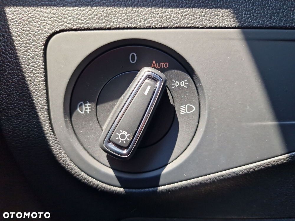 Volkswagen Tiguan - 31