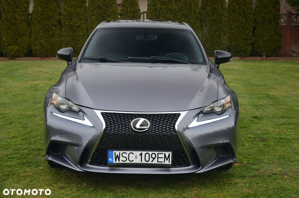 Lexus IS 250 F Sport - 14