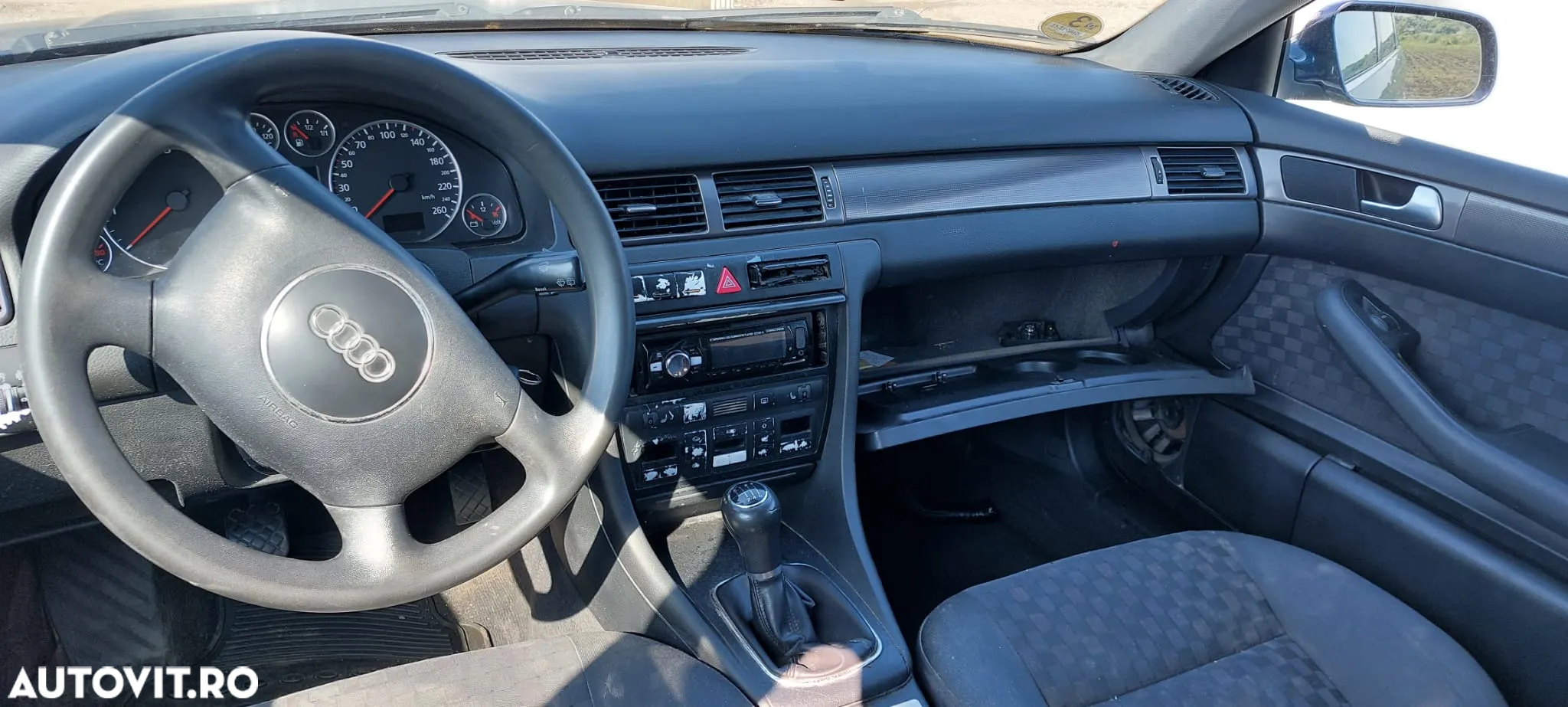 Dezmembrari Audi A6 C5 2.5 TDi AVANT - 3