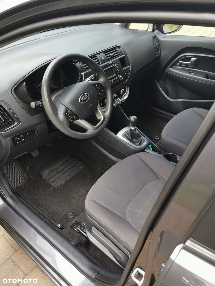 Kia Rio 1.2 Edition 7 - 17
