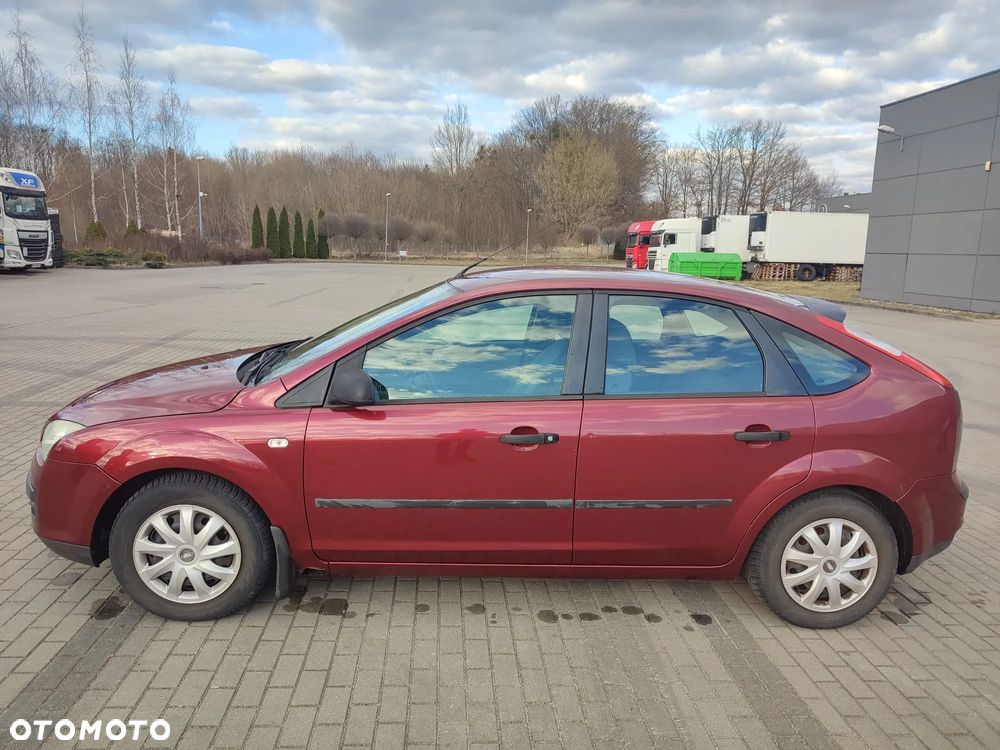 Ford Focus 1.6 Trend - 5