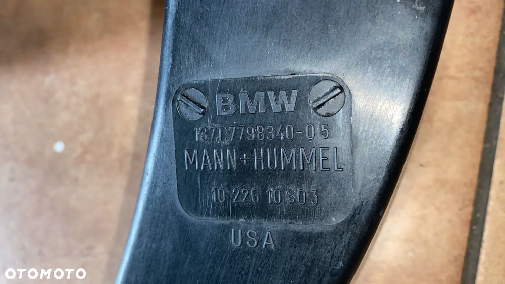 OBUDOWA FILTRA POWIETRZA BMW E70 E71 7798340 - 3