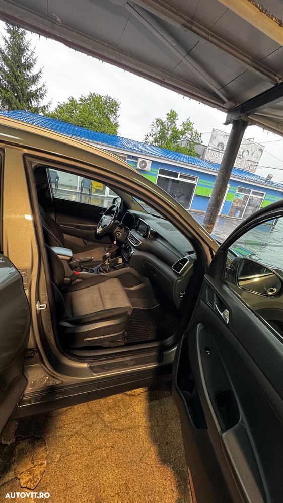 Hyundai Tucson 1.6 T-GDi 4WD 6MT Style - 6