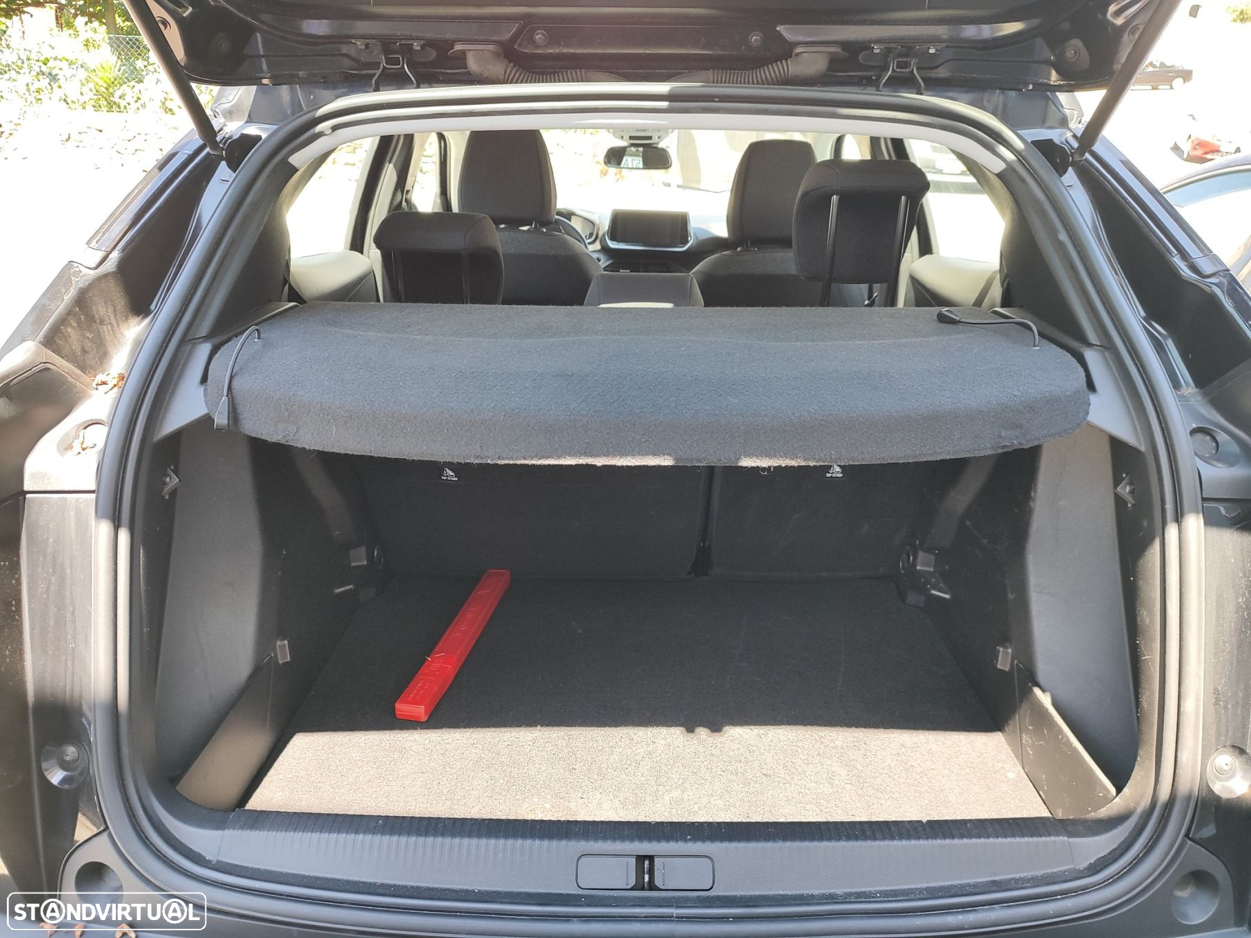 Peugeot 2008 1.5 BlueHDi Active Pack - 9