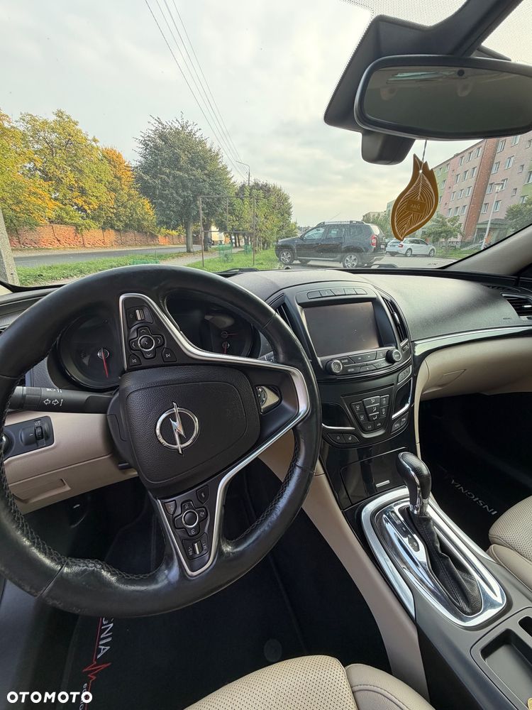 Opel Insignia - 13