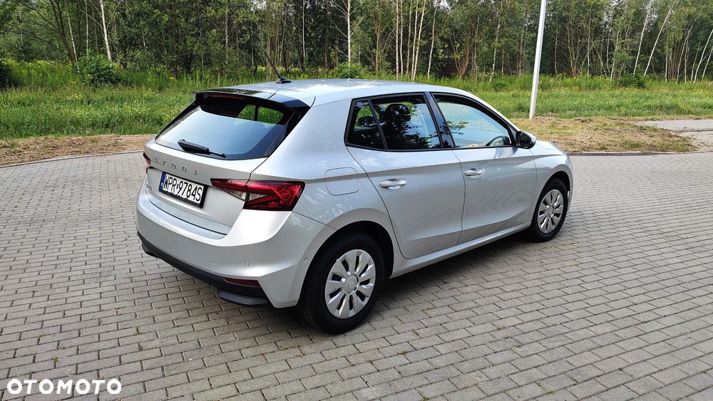 Skoda Fabia 1.0 TSI Essence DSG - 12