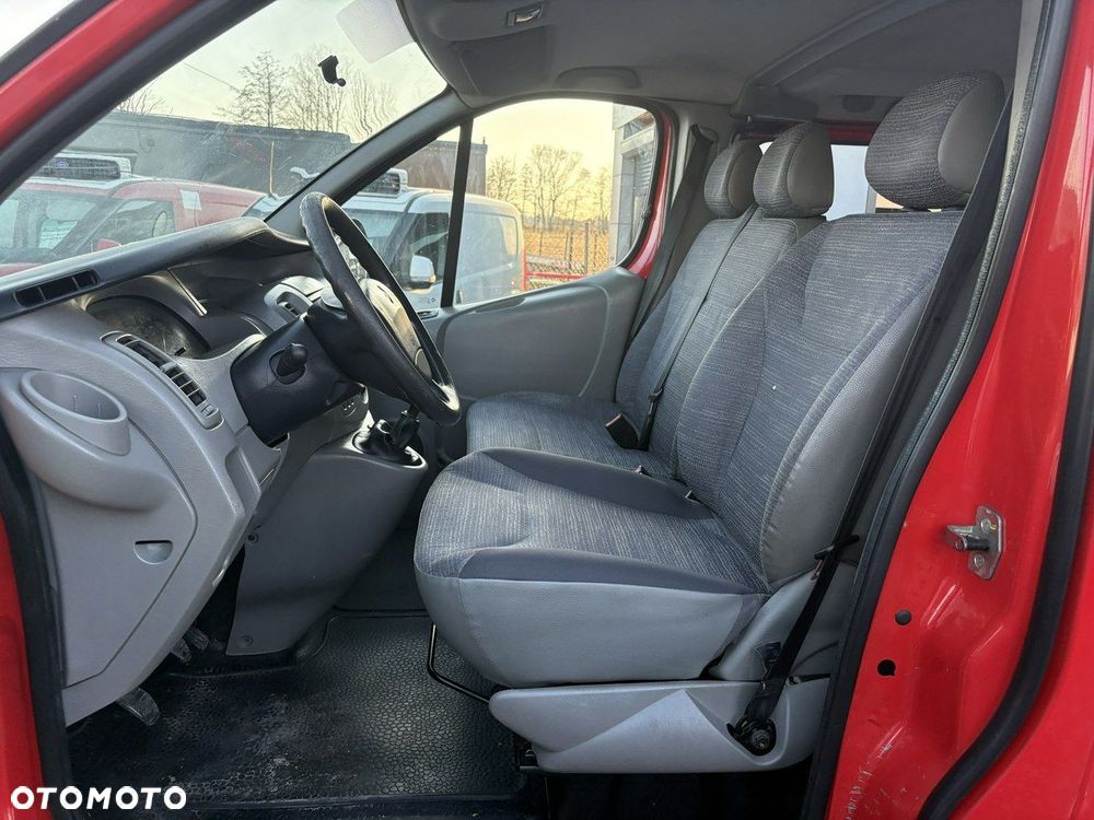 Renault Trafic - 8