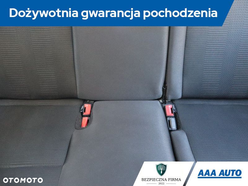 Renault Clio - 11