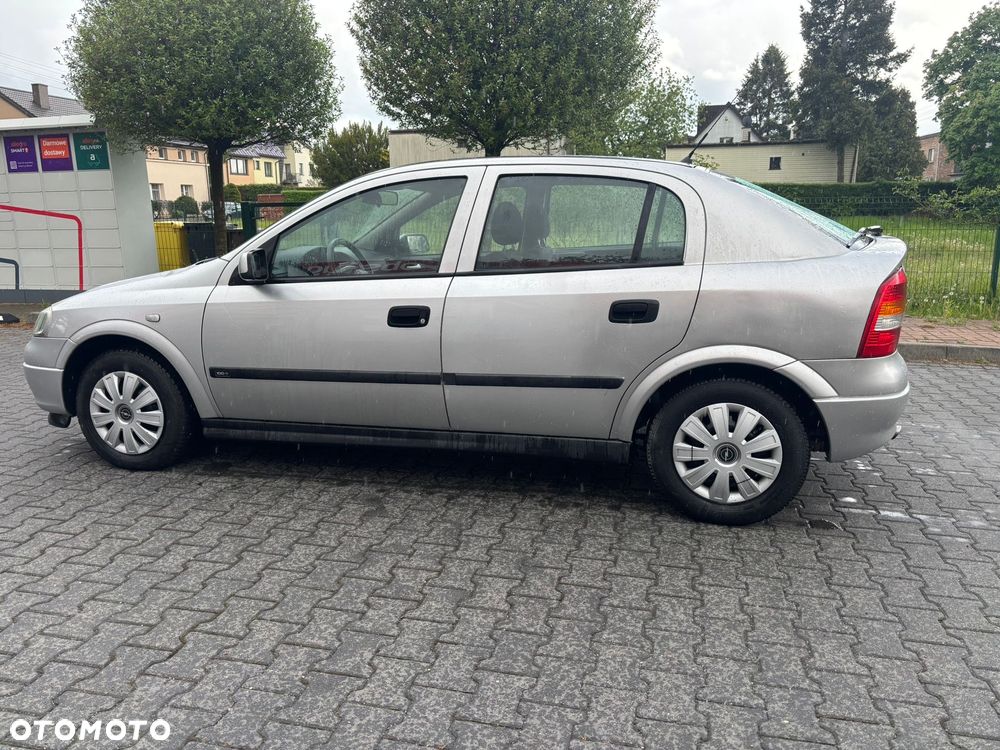 Opel Astra 1.6 16V 100 - 6