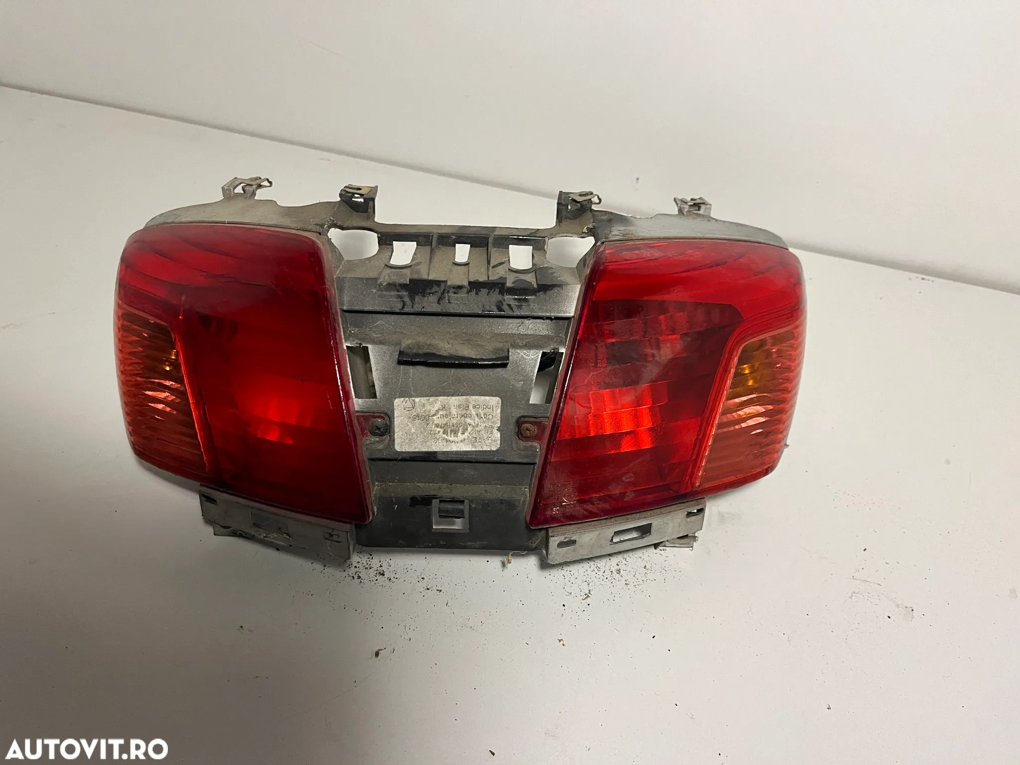 Dezmembram Yamaha XC 300 Versity Booster Peugeot Speedfight - 5