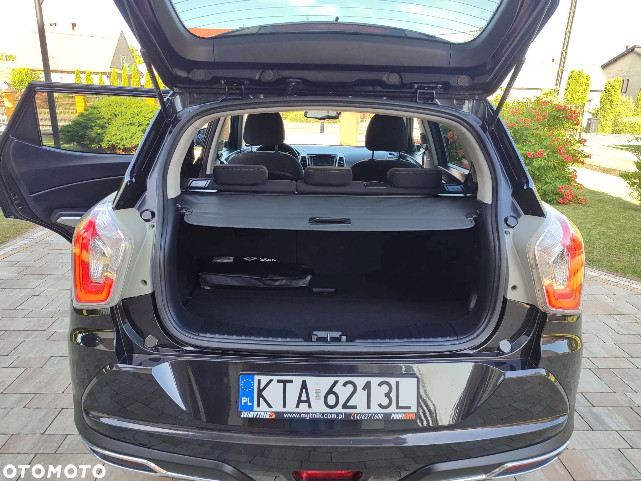 SsangYong/KGM Tivoli 1.6 Crystal Base - 27
