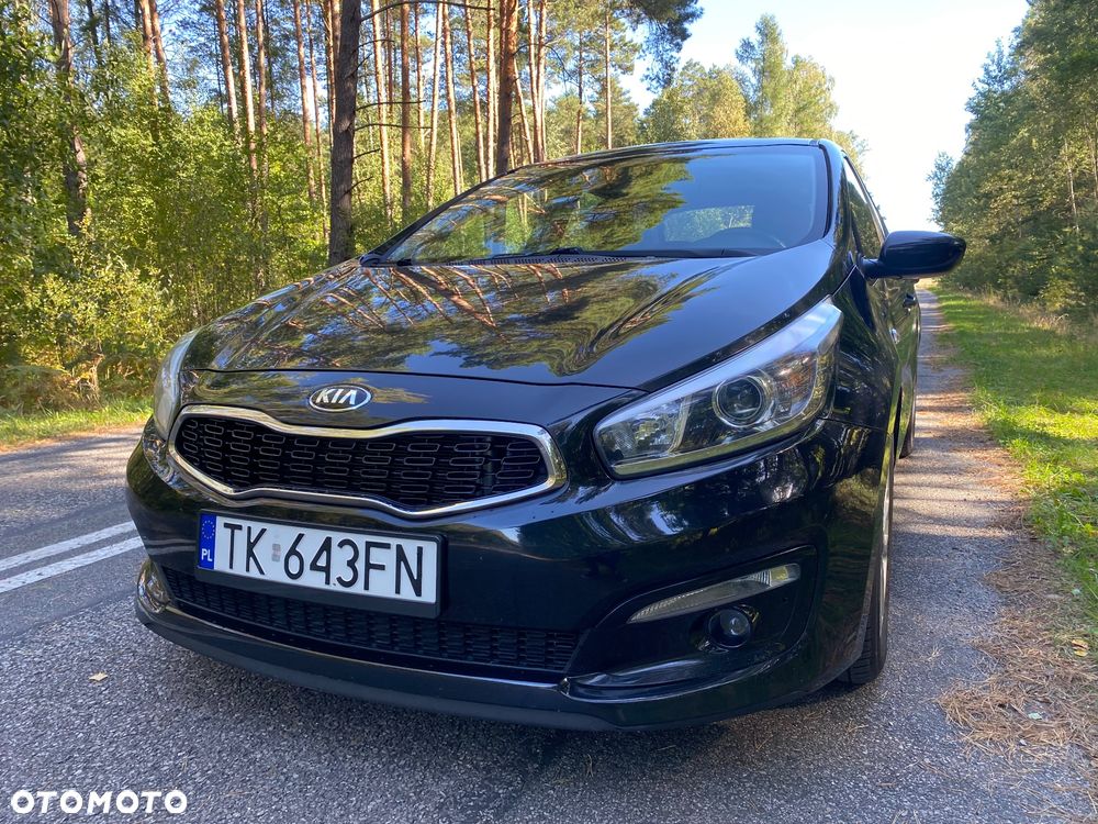 Kia Ceed 1.6 CRDi 136 DCT ISG Spirit - 8