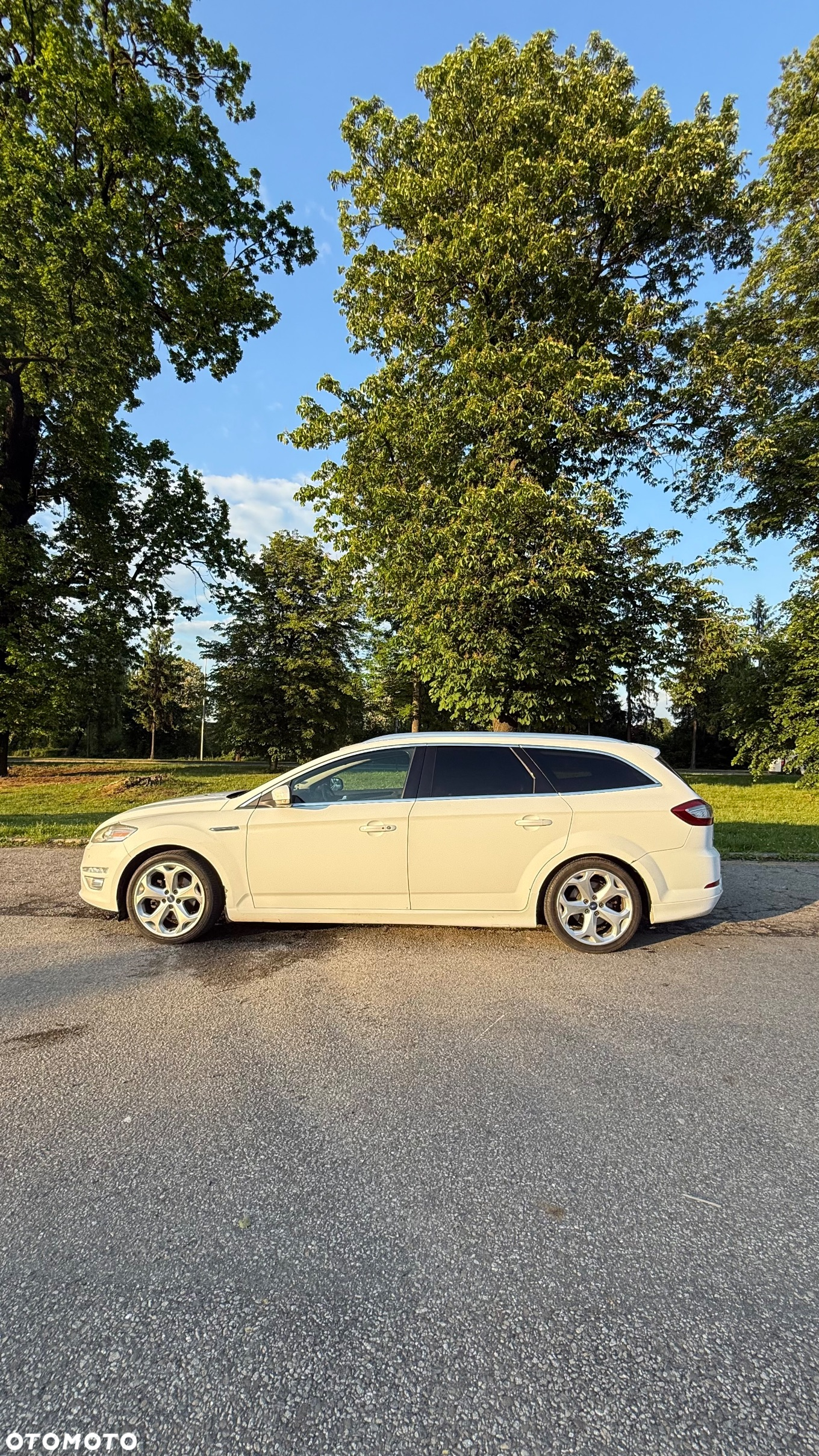 Ford Mondeo - 2