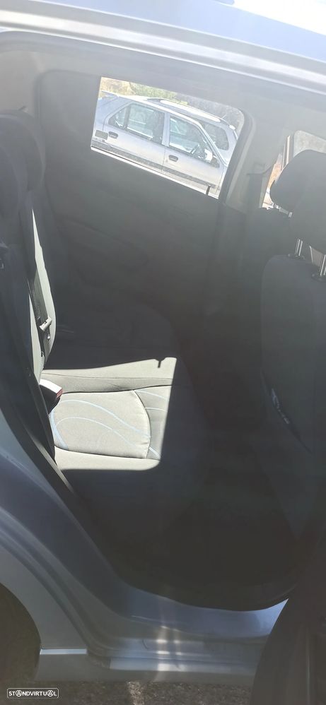 Chevrolet Spark 1.2 LT - 16