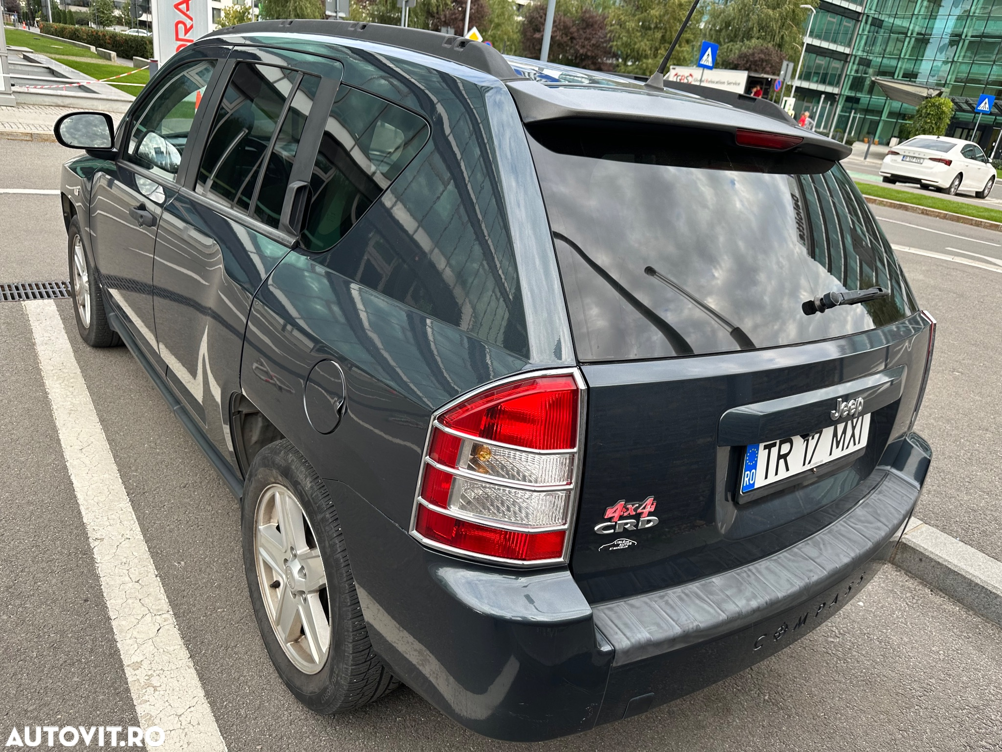 Jeep Compass - 5