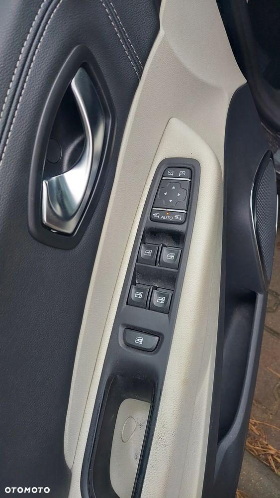 Renault Captur - 17