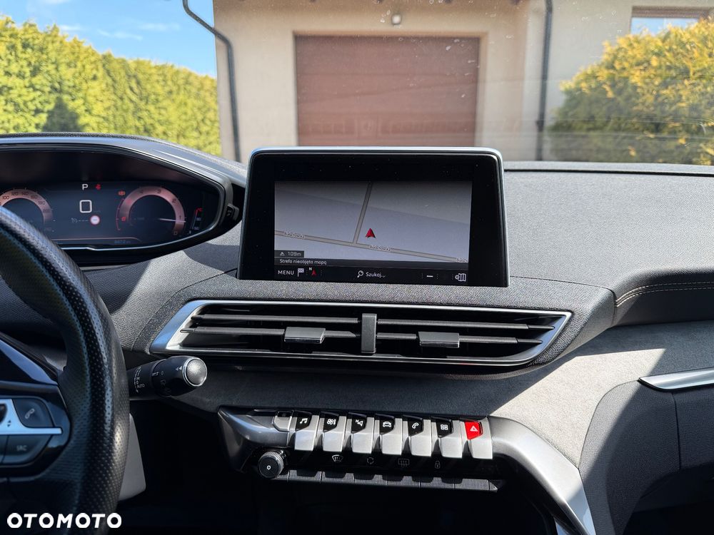 Peugeot 5008 BlueHDi 180 EAT8 GT - 32