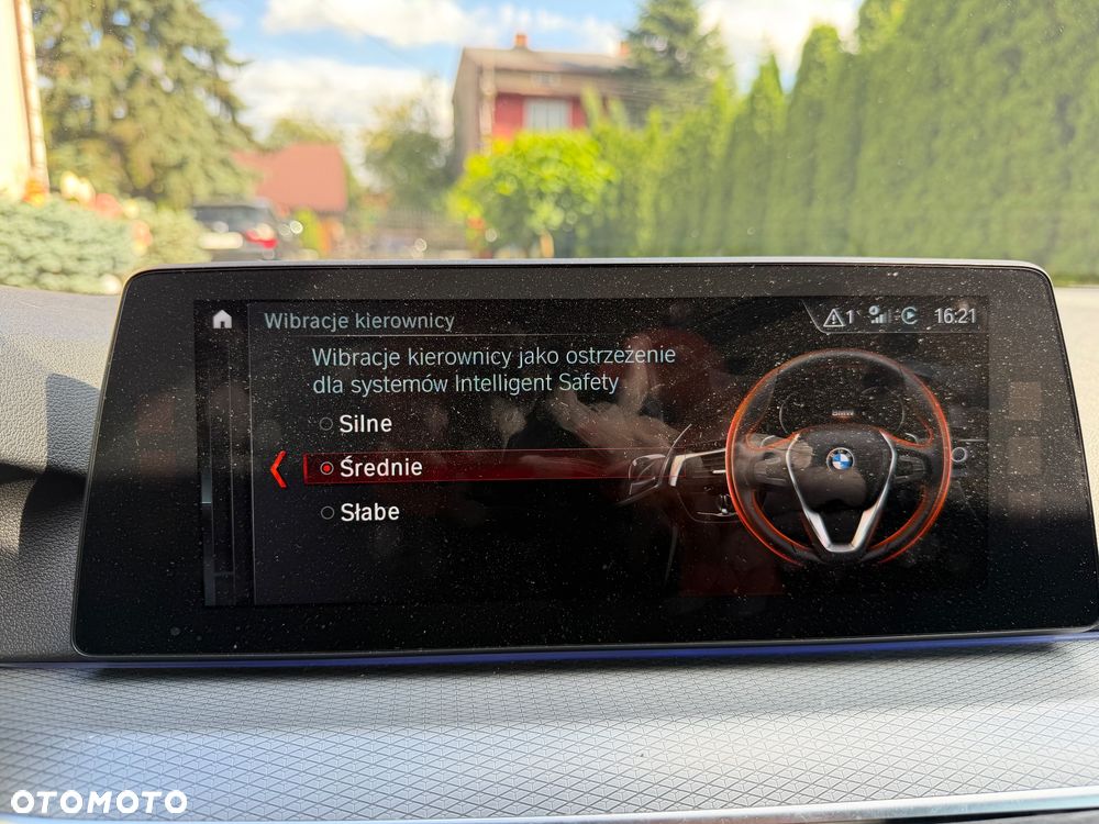 BMW Seria 5 520d M Sport Edition - 36
