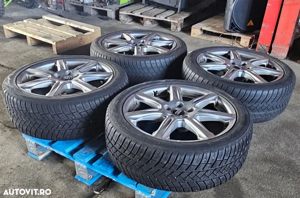 Set 4 Jante Audi OEM, 10 spite,  anvelope Vredestein 225/45 R 18 95W M+S - 2