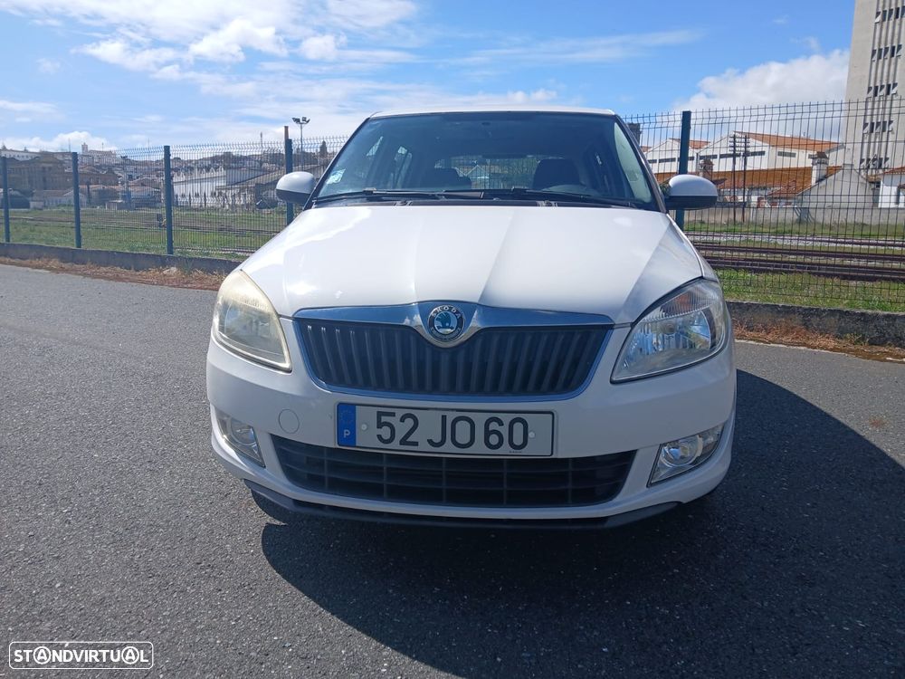 Skoda Fabia 1.6 Elegance - 4