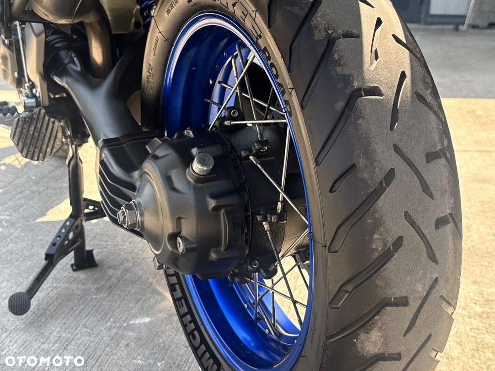 Yamaha Super Tenere - 37