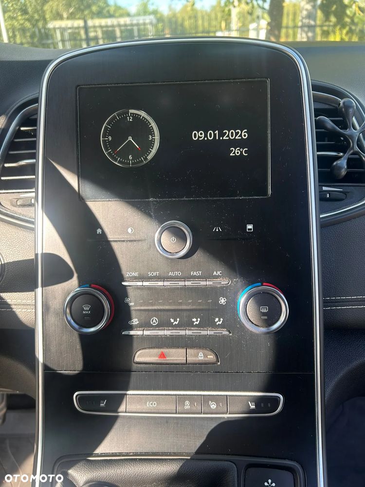 Renault Grand Scenic - 2
