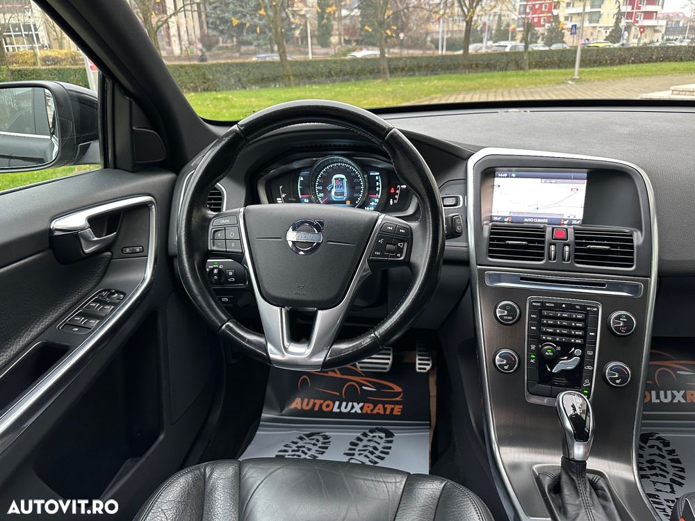 Volvo XC 60 - 30