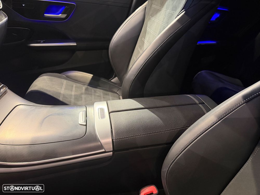 Mercedes-Benz C 300 e T 9G-TRONIC AMG Line - 22