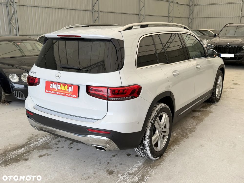 Mercedes-Benz GLB 250 8G-DCT Progressive - 6