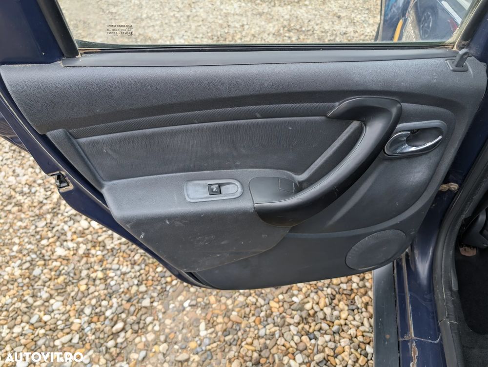 Dacia Duster 1.5 dCi 4x4 Ambiance - 12