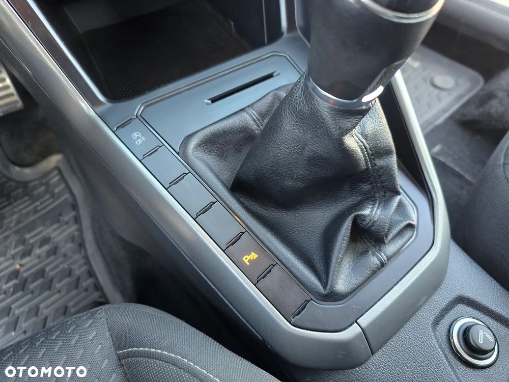 Volkswagen Polo - 33