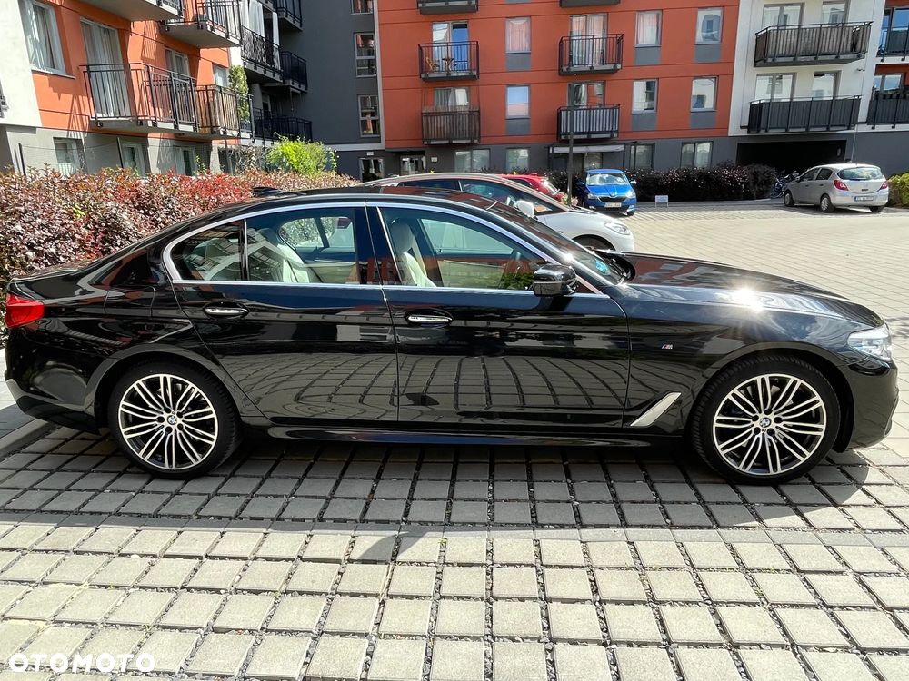 BMW Seria 5 530i xDrive M Sport sport - 14