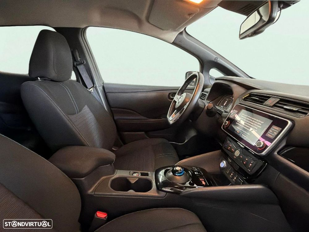 Nissan Leaf N-Connecta - 17