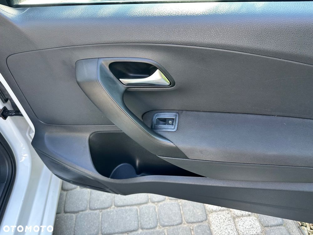 Volkswagen Polo 1.2 TDI Style - 23