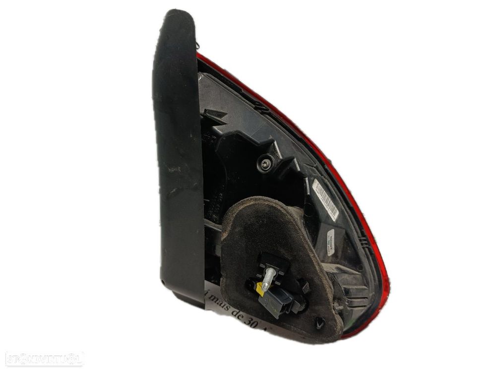 Farolim Mala Dto Peugeot 2008 I (Cu_) - 2