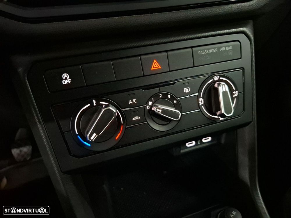 VW T-Cross 1.0 TSI Urban - 18