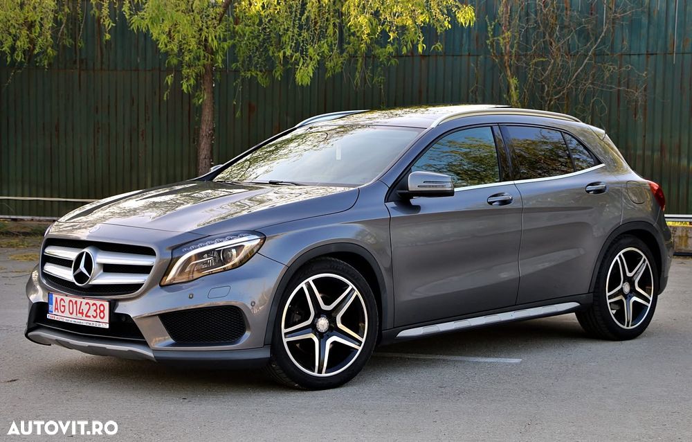 Mercedes-Benz GLA 220 CDI 4MATIC 7G-DCT AMG Line - 2