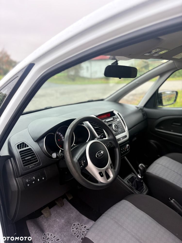 Kia Venga 1.4 CVVT Attract - 13