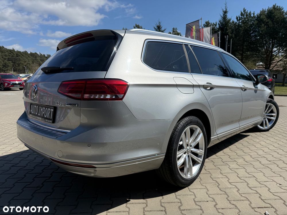 Volkswagen Passat 2.0 TDI (BlueMotion Technology) DSG Highline - 6