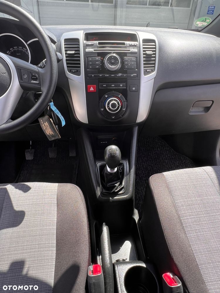 Kia Venga 1.4 CVVT Attract - 9
